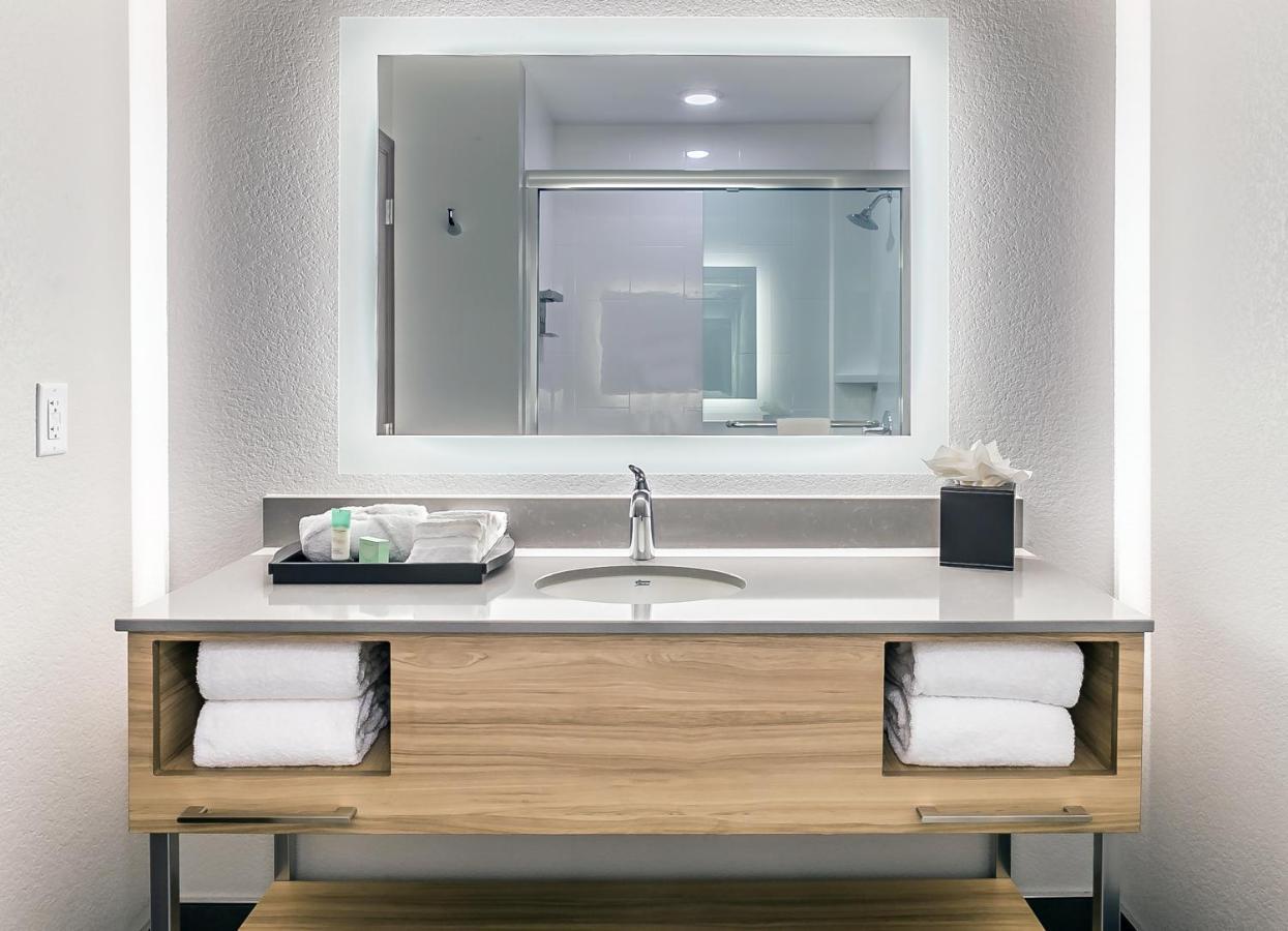 Winds Hotel At Crosswinds Casino Park City Экстерьер фото